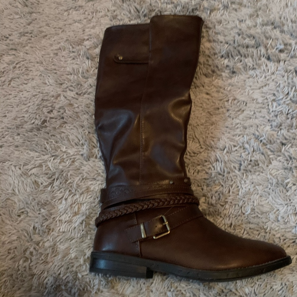 Knee high boots